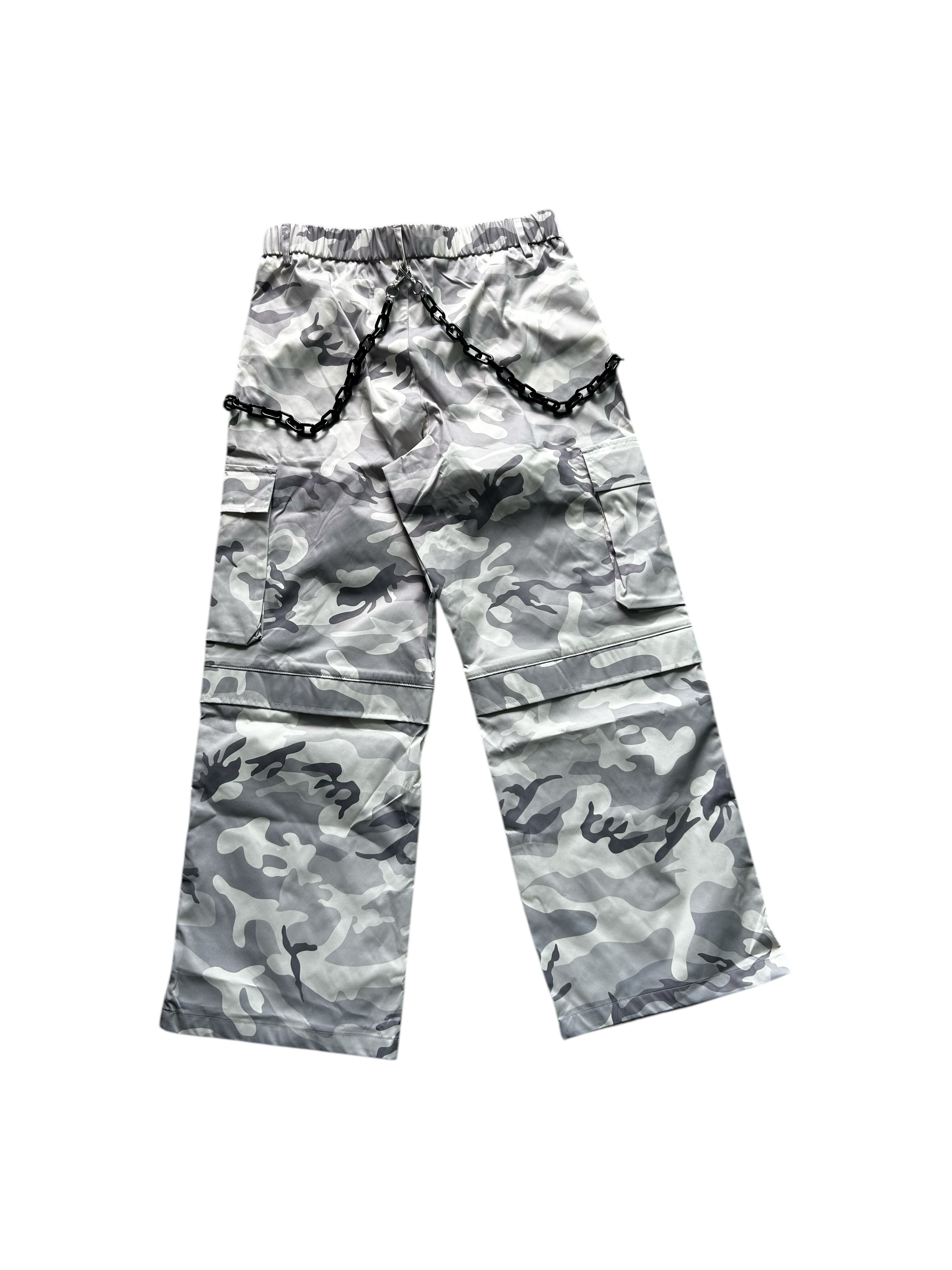 000 Grey camo + chains Flared pants